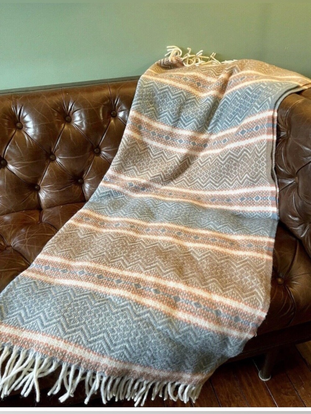 VINTAGE FARIBO STADIUM BLANKET PAK-A-ROBE 100% WOOL